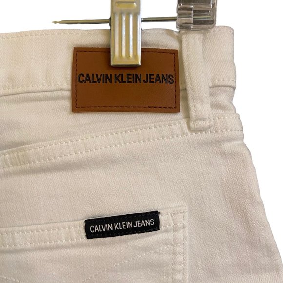 CALVIN KLEIN WHITE HIGH RISE BUTTON FLY RAW ROLLED CUFF DENIM SHORTS SZ 26 - Picture 6 of 11